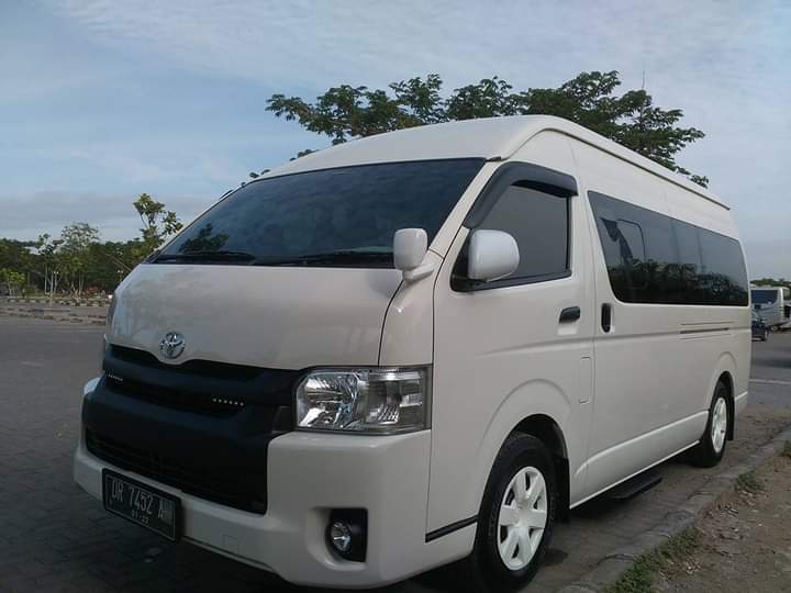 Hiace Family Van