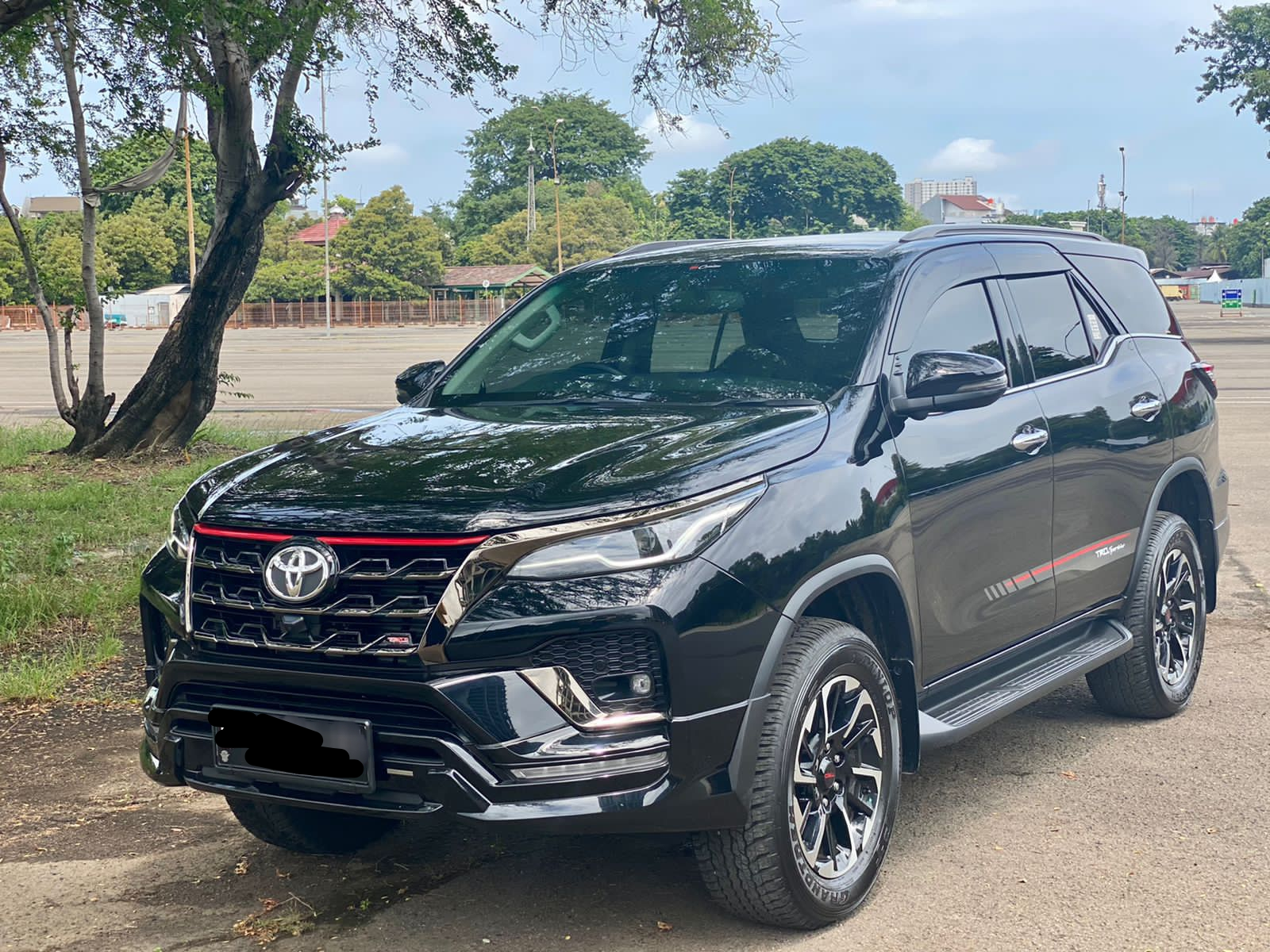 Fortuner Premium